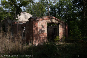 © 2021 W. Rotschek